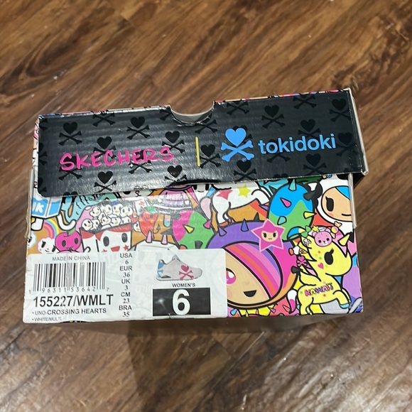 Tokidoki Skechers sz6 - like new - Picture 8 of 9